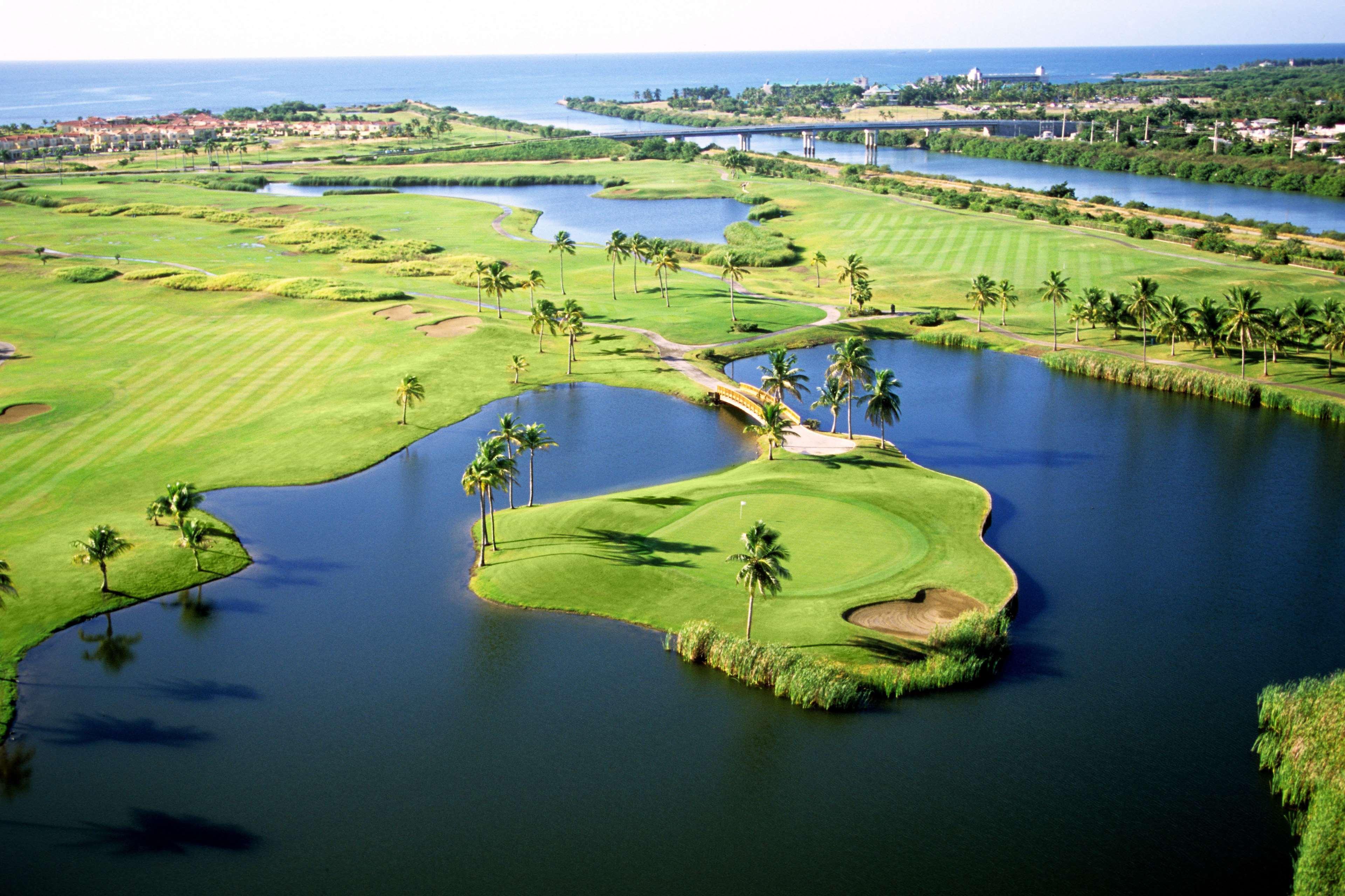 Hilton Ponce Golf & Casino Resort Exteriör bild