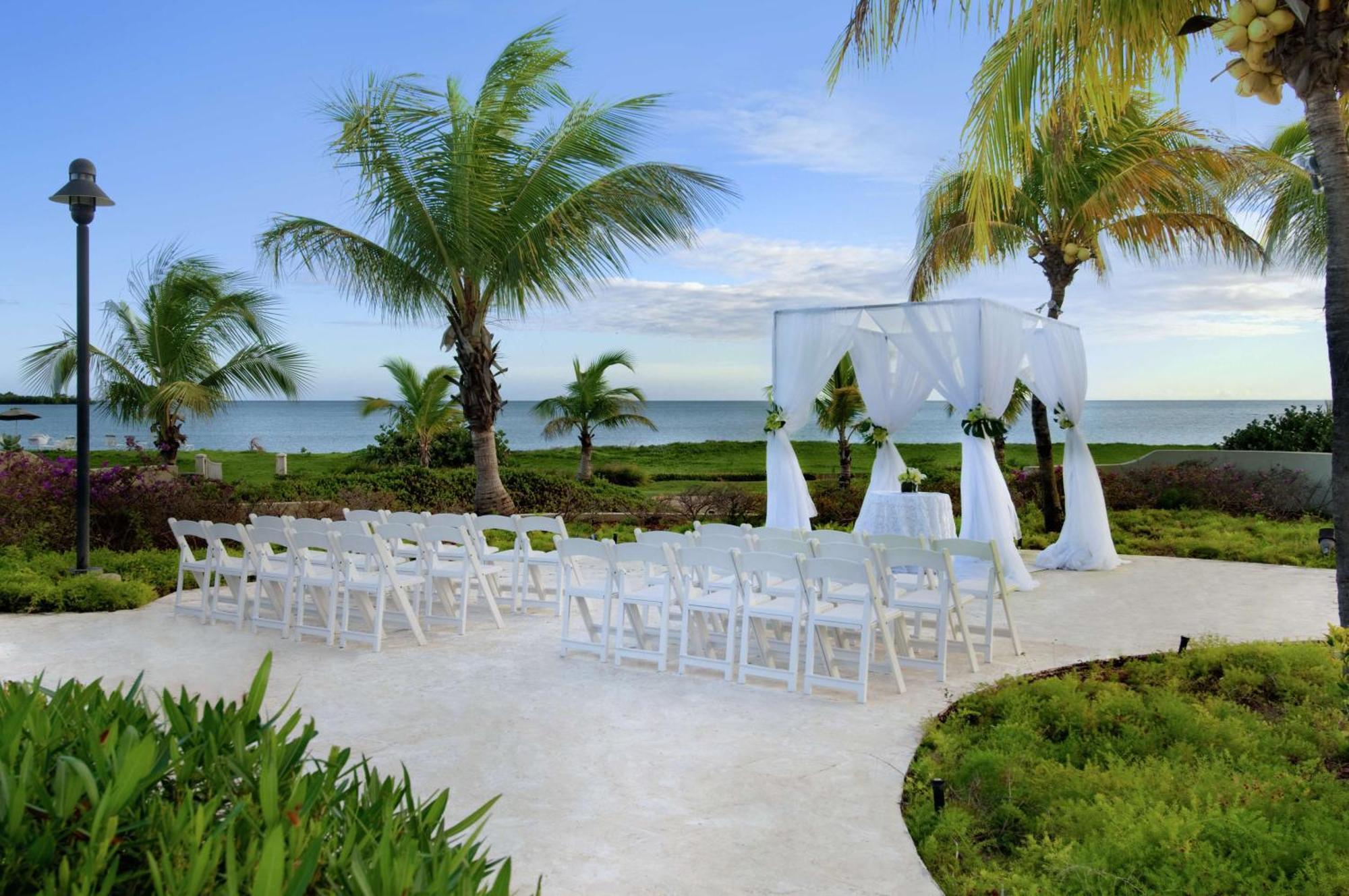 Hilton Ponce Golf & Casino Resort Exteriör bild